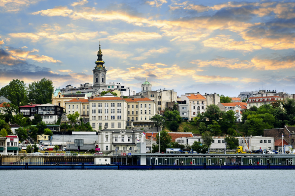 6-ulke-balkanlar-ruyasi-turu-ajet-ile-sabiha-gokcenden-6.png
