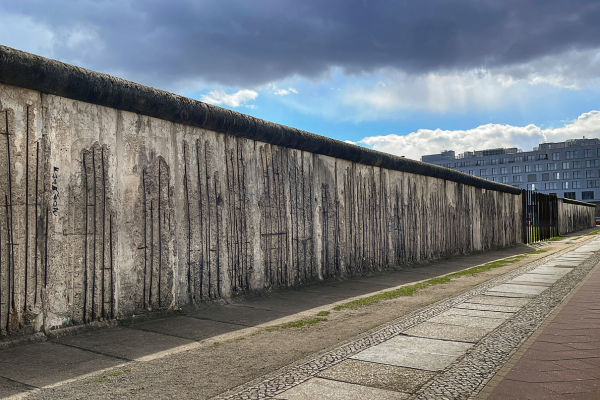 bir-berlin-masali-turu-7.png