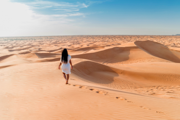 bir-dubai-masali-ajet-ile-3-gece-kapak.png