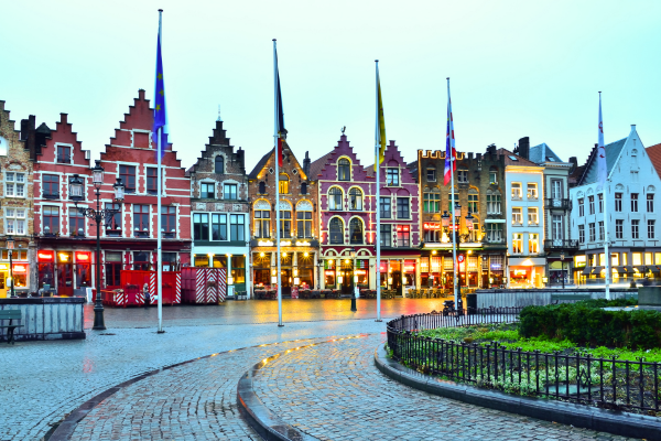 comfort-benelux-paris-alsace-isvicre-turu-ajet-iile-7-gece-ekstra-turlar-dahil-ams-bsl-3.png