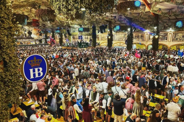 elegant-oktober-fest-bavyera-turu-8.png