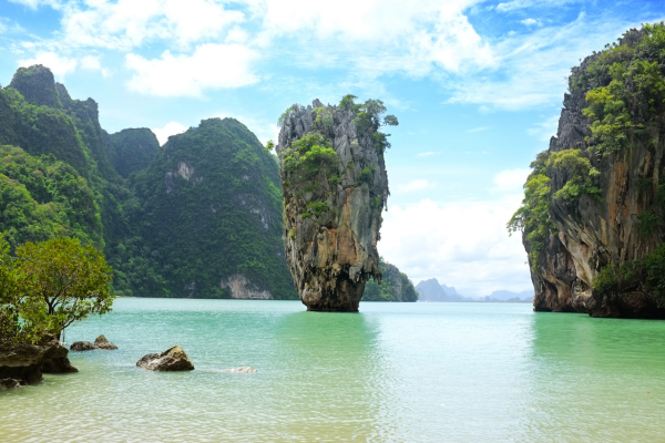 elegant-phuket-turu-thy-7.png