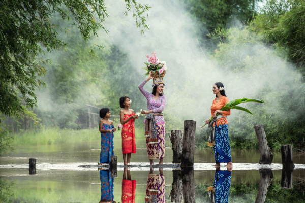 elegant-ubud-bali-turu-thy-kapak.png