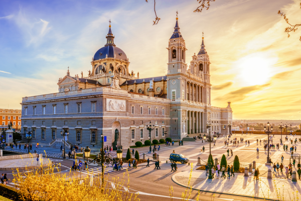 express-ispanya-turu-bcn-mad-8.png