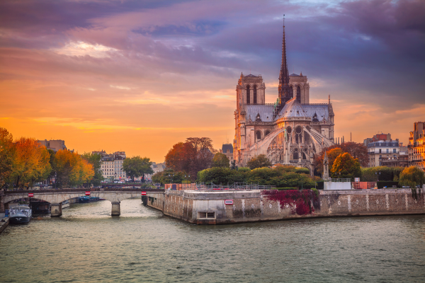 paris-disneyland-turu-3-gece-thy-8.png
