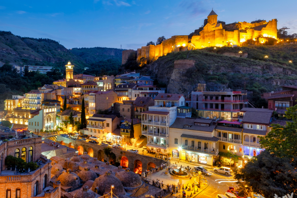 viva-tiflis-turu-ajet-hy-ile-6.png